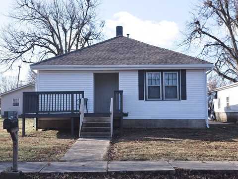 342 S Elm St, Dexter, MO 63841