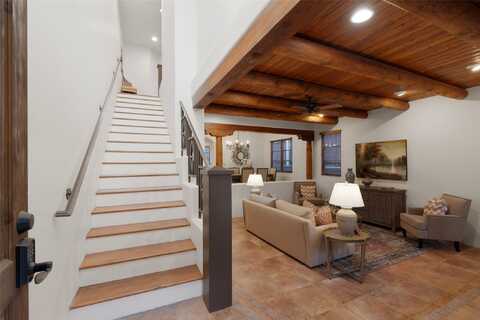 103 Catron, Santa Fe, NM 87501