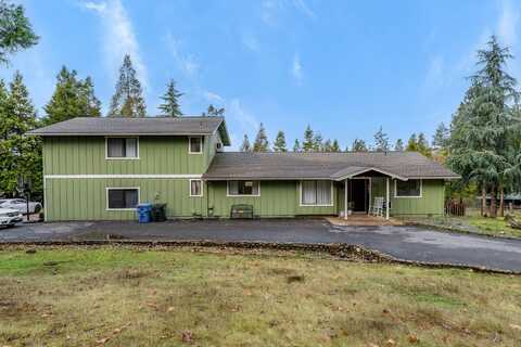 792 Summit Loop, Grants Pass, OR 97527