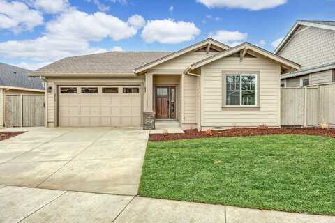 3939 Colorado Drive, Medford, OR 97504