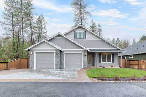 2532 Overland Drive, Grants Pass, OR 97527