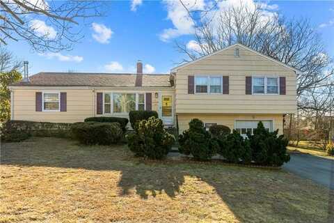 9 Continental Drive, Middletown, RI 02842