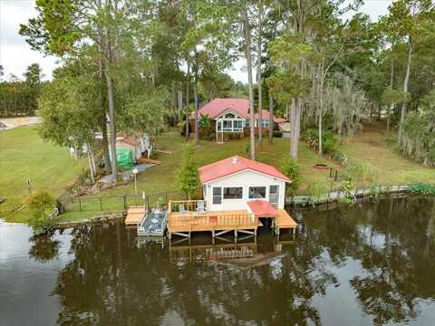 651 West Shore Drive, Ochlocknee, GA 31773