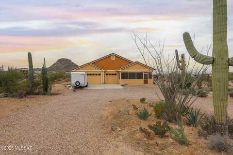 6889 N Tula Lane, Tucson, AZ 85743