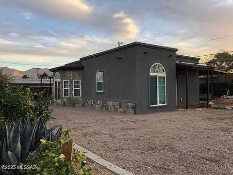 2144 N Madelyn Avenue, Tucson, AZ 85712