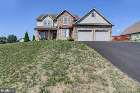 2320 HEIDI CIRCLE, CHAMBERSBURG, PA 17202