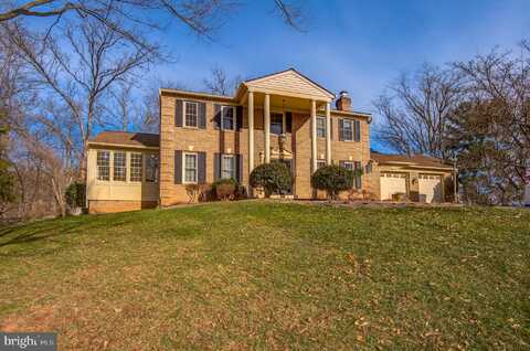 11926 HOLLY SPRING DRIVE, GREAT FALLS, VA 22066