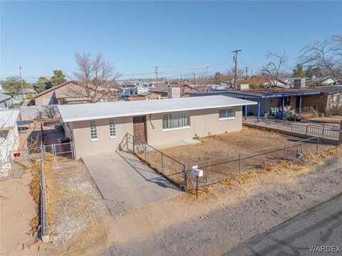 2213 Lucille Avenue, Kingman, AZ 86401