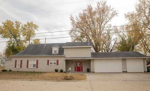 515 6th Ave NW, Independence, IA 50644