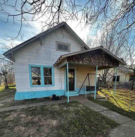 608 N ELECTRA STREET, Electra, TX 76360