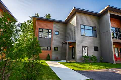28 Bowman Lane, Wilmington, NY 12997