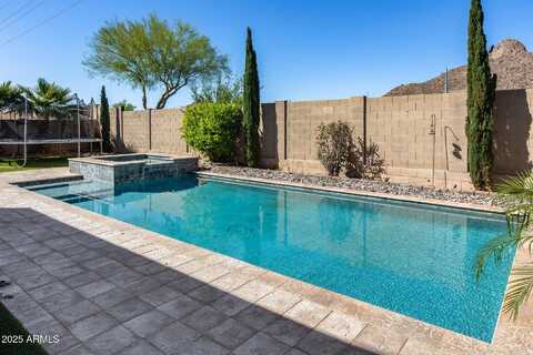 5826 W PLUM Road, Phoenix, AZ 85083