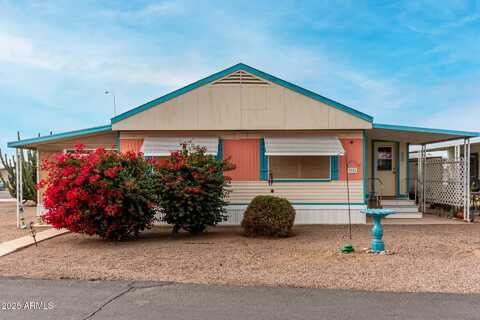 747 E Germann Road, San Tan Valley, AZ 85140