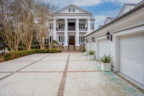 27 Anchorage Way, Beaufort, SC 29902