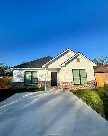 1106 Phoenix Street, College Station, TX 77840