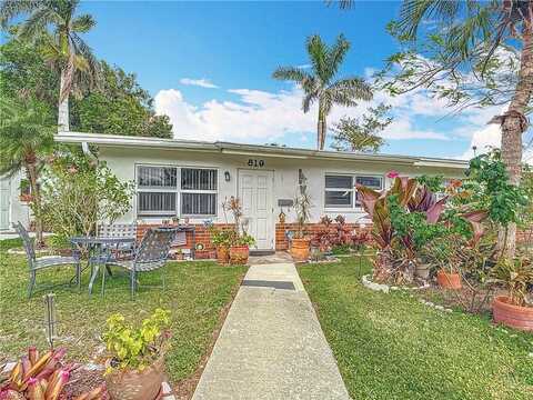 819 Courtington, FORT MYERS, FL 33919