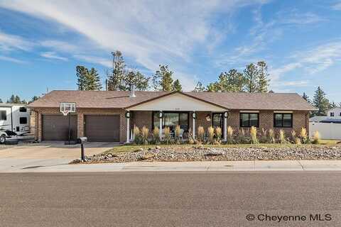 839 RANGER DR, Cheyenne, WY 82009