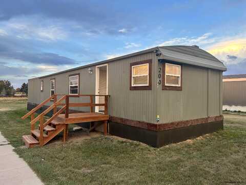 200 JULIANNA RD, Cheyenne, WY 82007