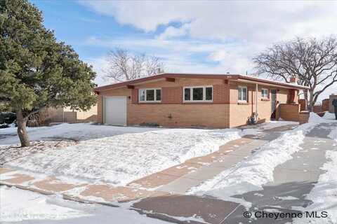 3155 GREEN VALLEY RD, Cheyenne, WY 82001