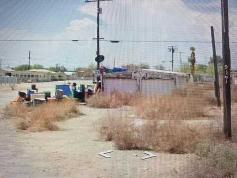 9561 Avenue H, Bombay Beach, CA 92257