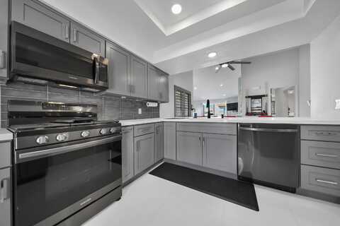149 Desert Falls Drive, Palm Desert, CA 92211