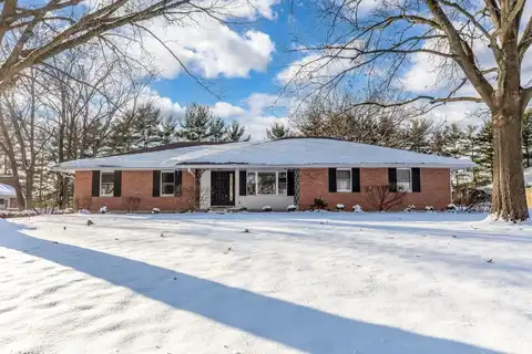 5907 King Arthur Drive, Centerville, OH 45429