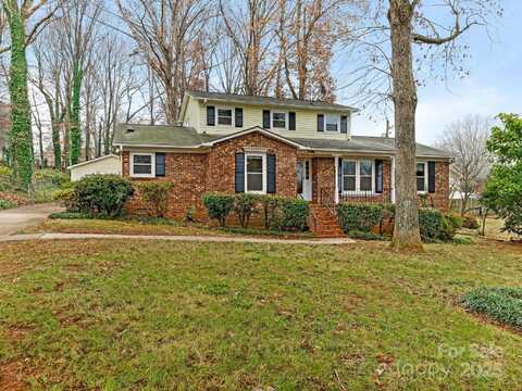 6522 Fair Lawn Road, Charlotte, NC 28215