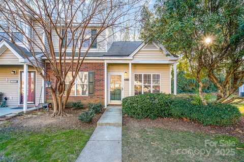 8146 Rudolph Road, Charlotte, NC 28216