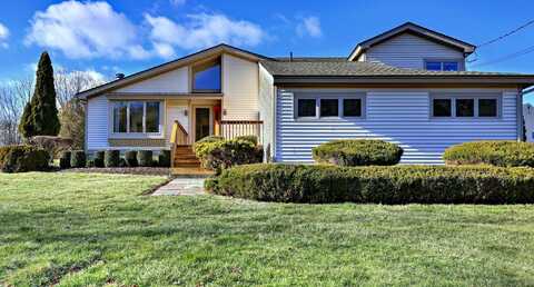 46 Valley View Drive, Wallingford, CT 06492