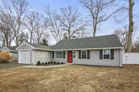 17 Assisi Way, Norwalk, CT 06851