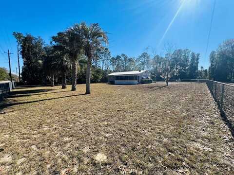 524 453rd Ave, Old Town, FL 32680