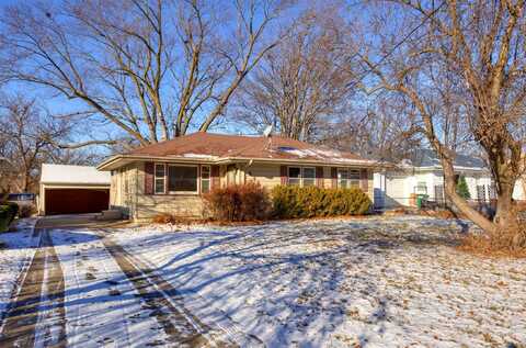 946 64th Street, Windsor Heights, IA 50324