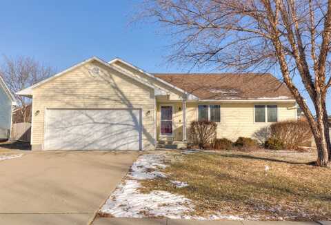 2405 Shady Lane Drive, Norwalk, IA 50211