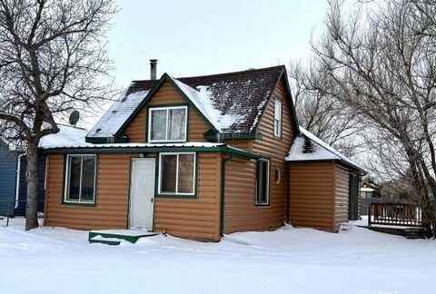 309 S 1st St W, Baker, MT 59313