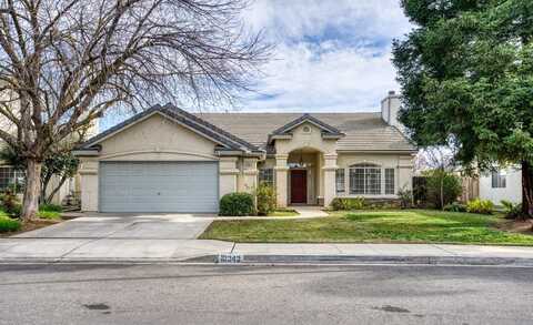 10242 Dearing N, Fresno, CA 93730