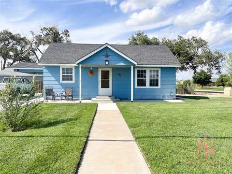 701 W Maple Street, Garden City, KS 67846