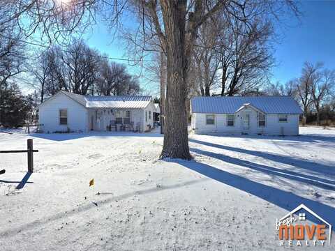 614 E Avenue A, Cimarron, KS 67835