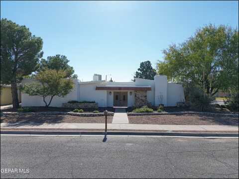 320 LA MIRADA Circle, El Paso, TX 79932