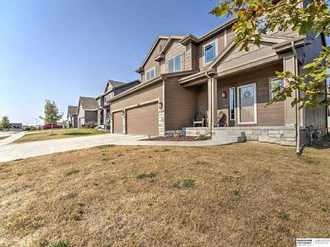 2024 Hummingbird Drive, Bellevue, NE 68123