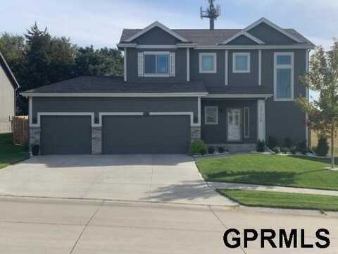 17819 Camden Avenue, Omaha, NE 68116