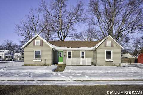 125 W Garfield Avenue, Zeeland, MI 49464