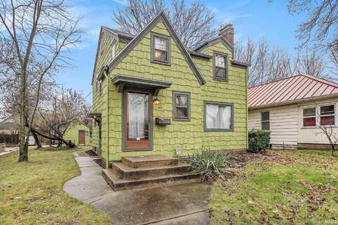 813 E Donmoyer Street, South Bend, IN 46614