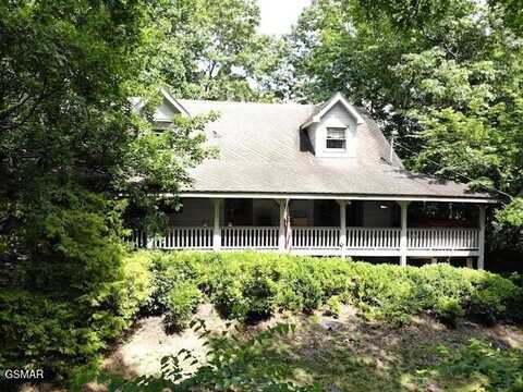 440 Deer Path Lane, Gatlinburg, TN 37738