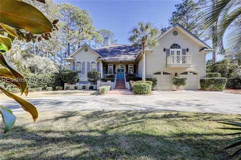 18 Combahee Road, Hilton Head Island, SC 29928