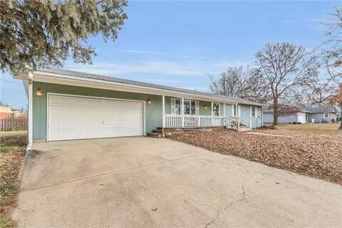 542 S Hayes Street, Garnett, KS 66032