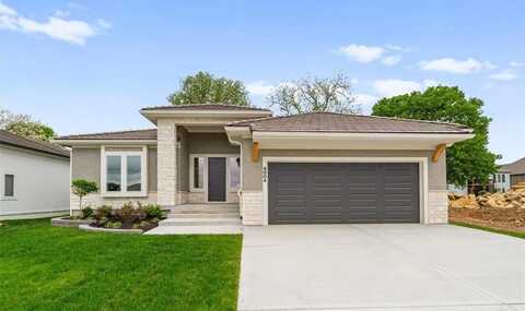 4004 NE Independence Avenue, Lees Summit, MO 64064