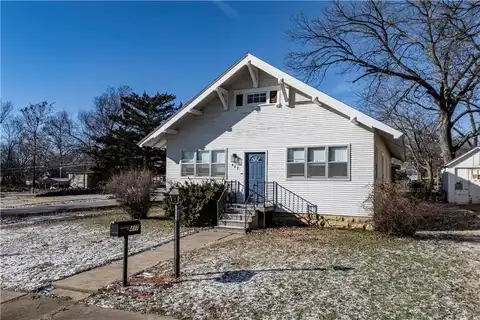 417 S 11th Street, Independence, KS 67301