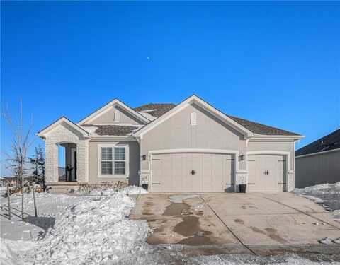 1013 Churchill Circle, Raymore, MO 64083