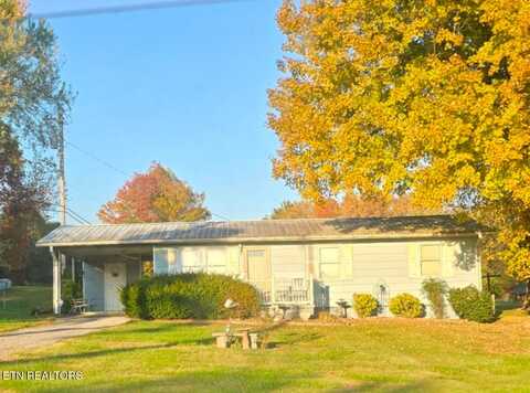 1747 Fairview Rd, Oliver Springs, TN 37840