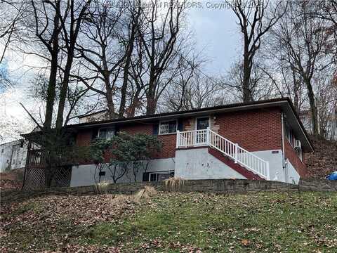 407 South Street, South Charleston, WV 25303